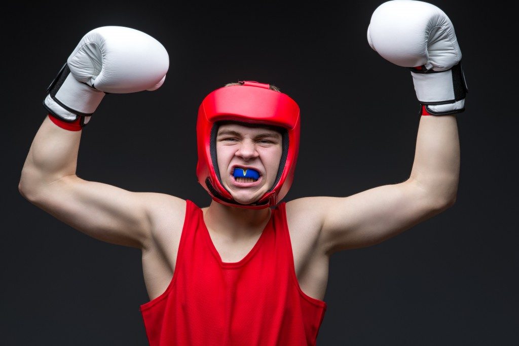 boxer wearing mouthguard