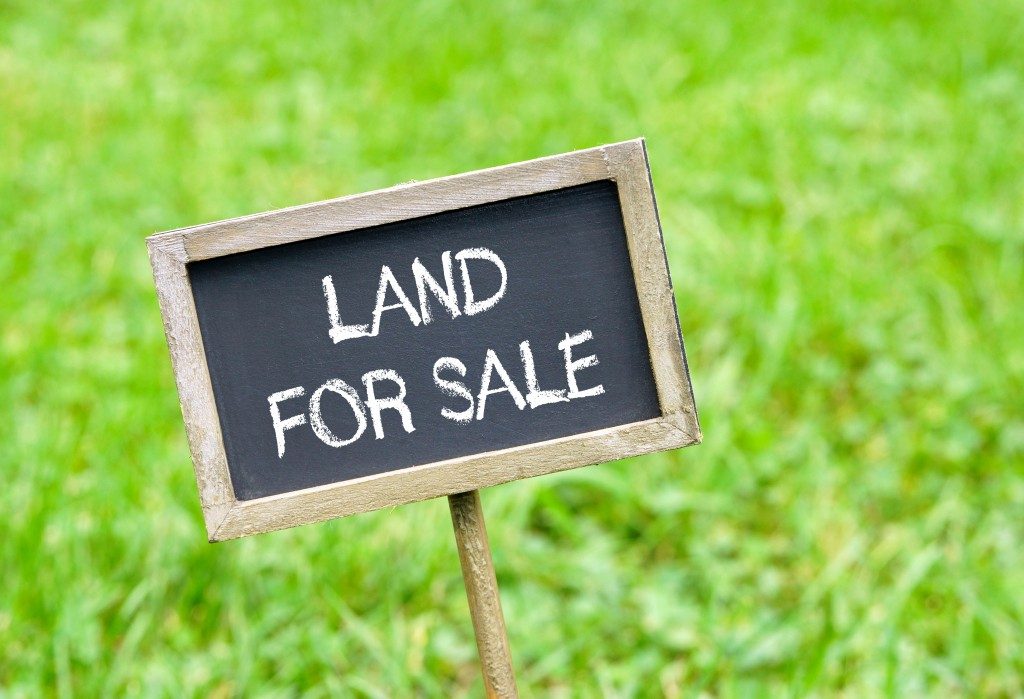 "Land for sale" sign