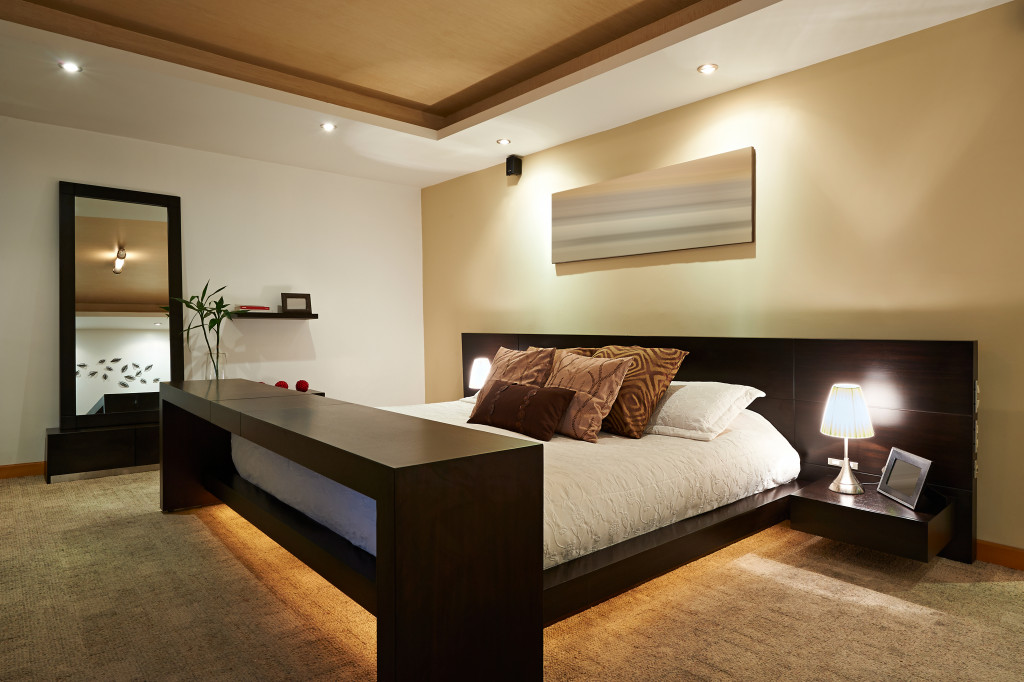 Modern bedroom with a sleep-conducive design.