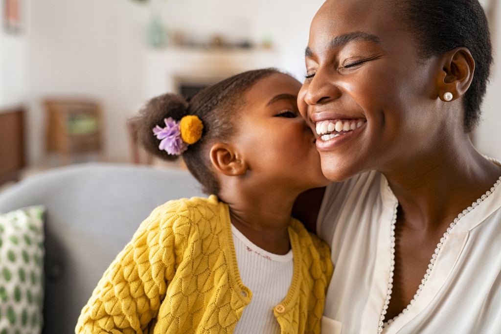 Parent and kid in healthy state