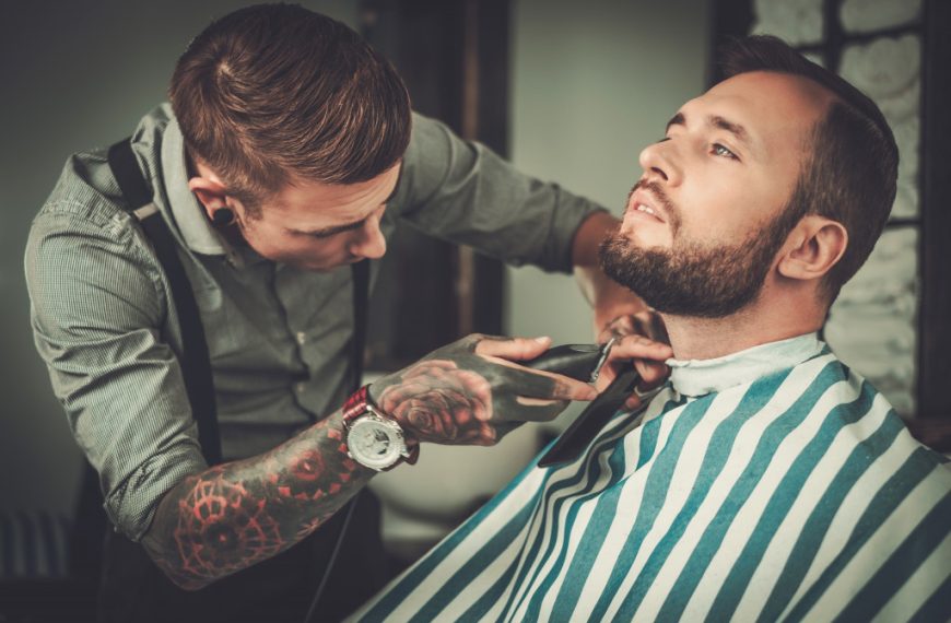 beard treatment in barber shop