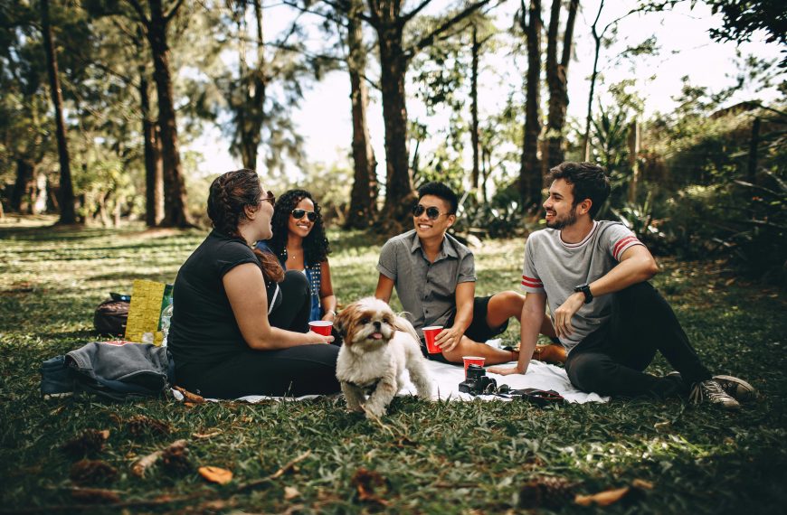Thrifty Thrills: 5 Budget-Friendly Ways to Make Memories with Your Mates