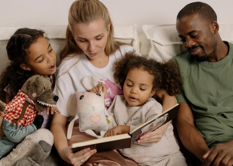 Creative Indoor Family Activities to Strengthen Bonds and Make Memories